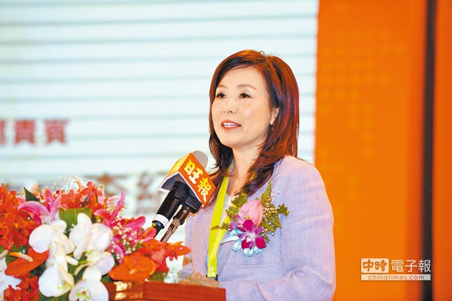 圖為:銀行公會理事長李紀珠