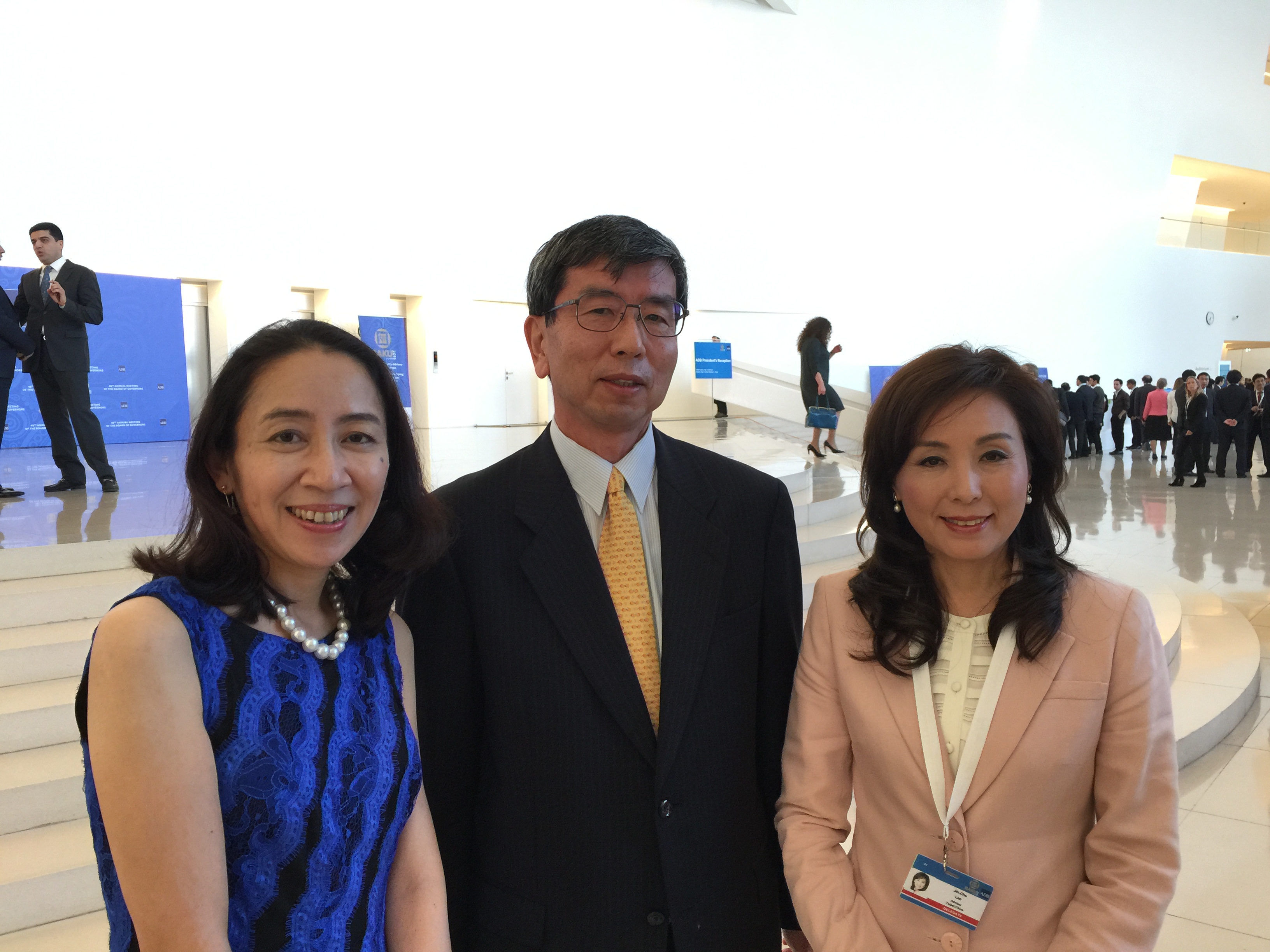 本會李理事長與ADB President Takehiko Nakao 夫婦合影